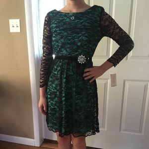 Green lace dress